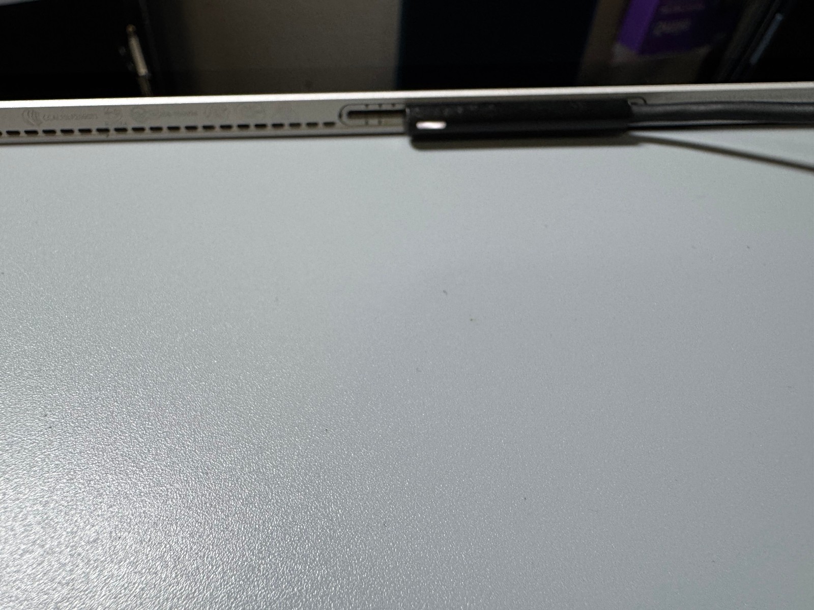 Microsoft Surface Book 1703 13.5″ i5-6300U 8GB Ram 128GB SSD NO KEYBOARD!!