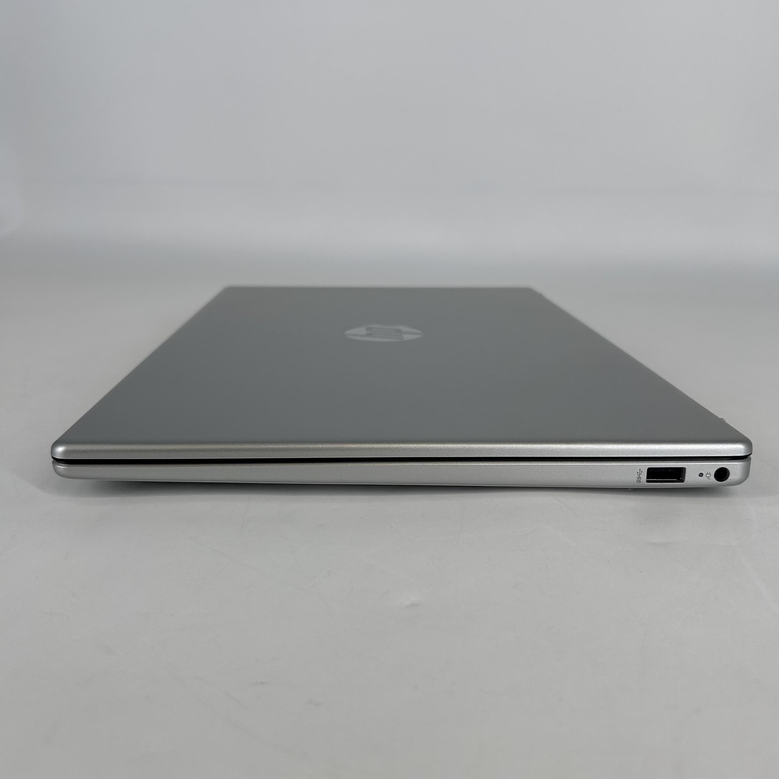 HP Notebook 15 Silver FHD 1.8 GHz i3-N305 16GB RAM 512GB SSD Excellent