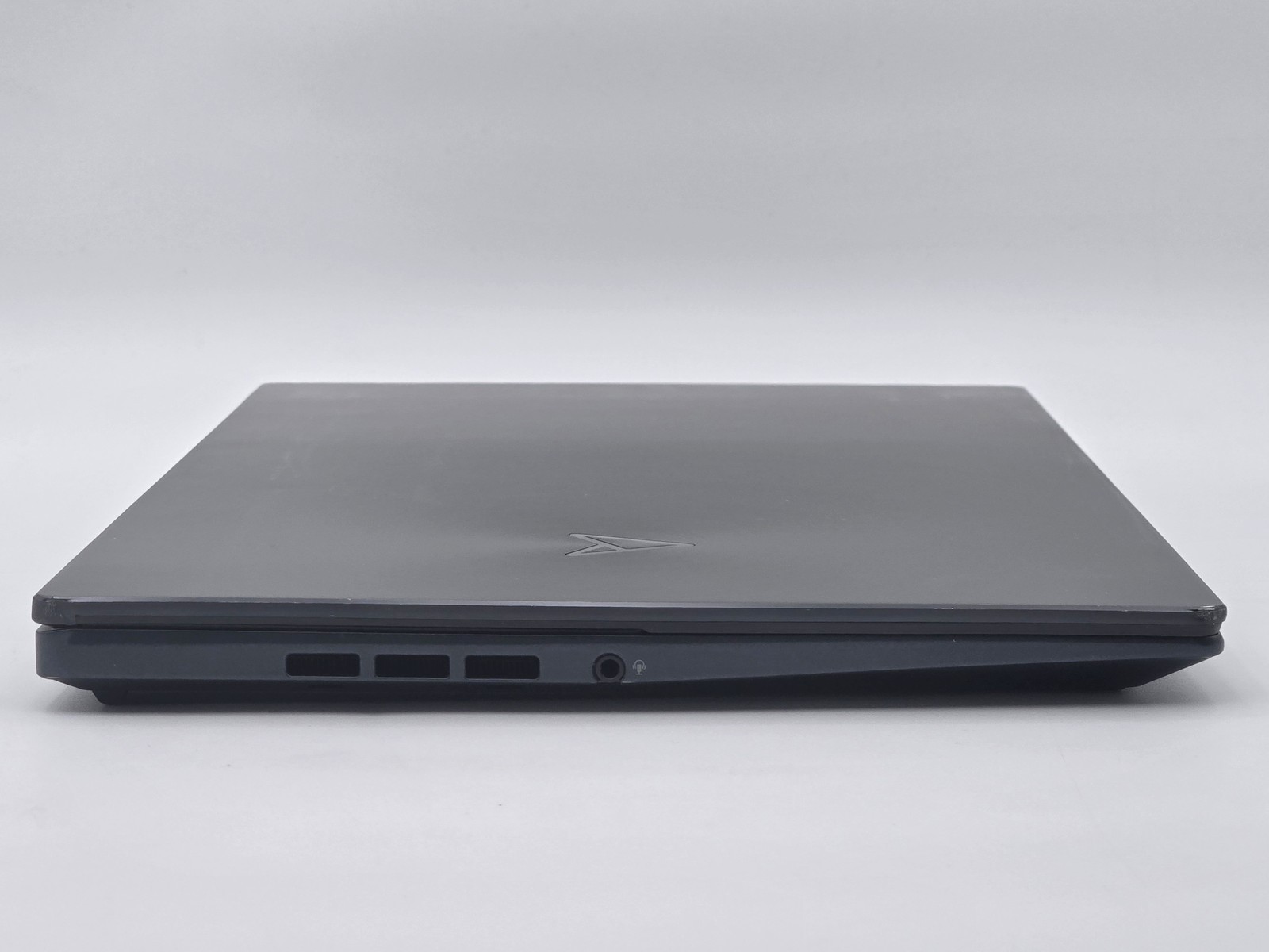 ASUS Zenbook Pro 14 Duo UX8402ZE 14″ 2880 x 1800 Touch I9-12900H 1TB SSD 32GB