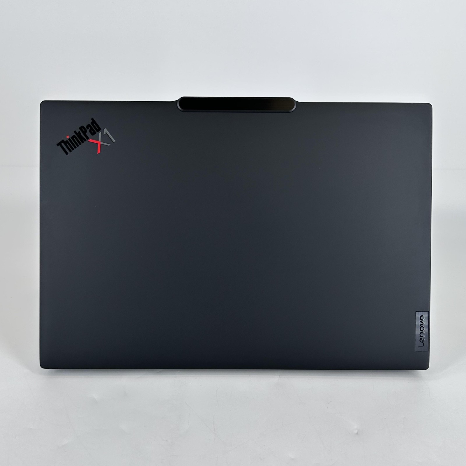 Lenovo ThinkPad X1 Carbon Gen 12 14 FHD+ 1.7 GHz Ultra 7 165U 32GB 1TB Very Good