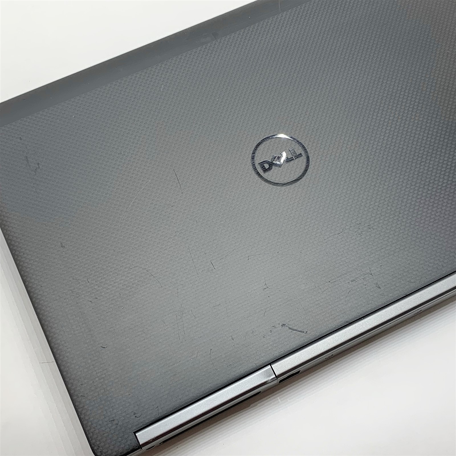 Dell Precision 7510 Laptop Intel i7 6920HQ 2.90GHZ 15.6″ FHD 32GB NO HDD Parts