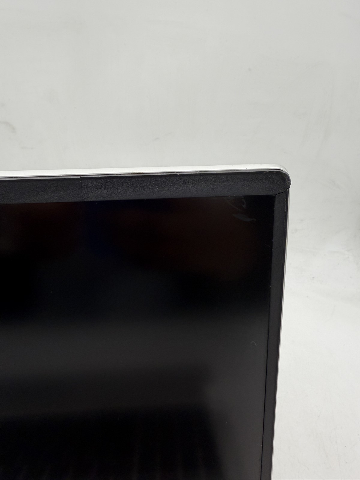 HP ProBook 450 15.6 inch (G9) i3-1215U 8GB 256GB NO OS -READ-
