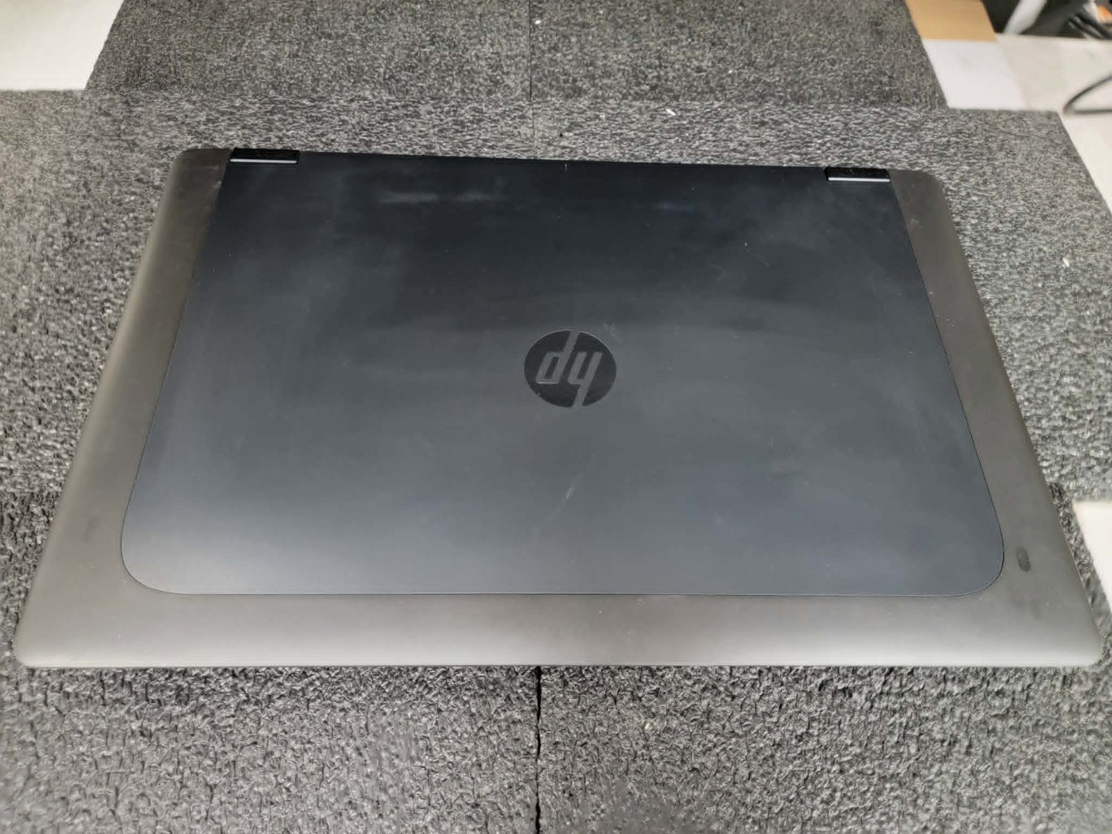 Lot 5 HP ZBook 17″ G2 i-7 4810MQ 2.8GHz 32GB RAM K3100M 4GB 256GB SSD 1TB HDD W1