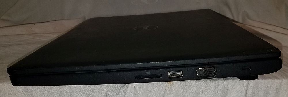 Dell LATITUDE 3560 15″ Laptop i5 5200U @ 2.2GHz 4GB Ram 128GB SSD Win 10