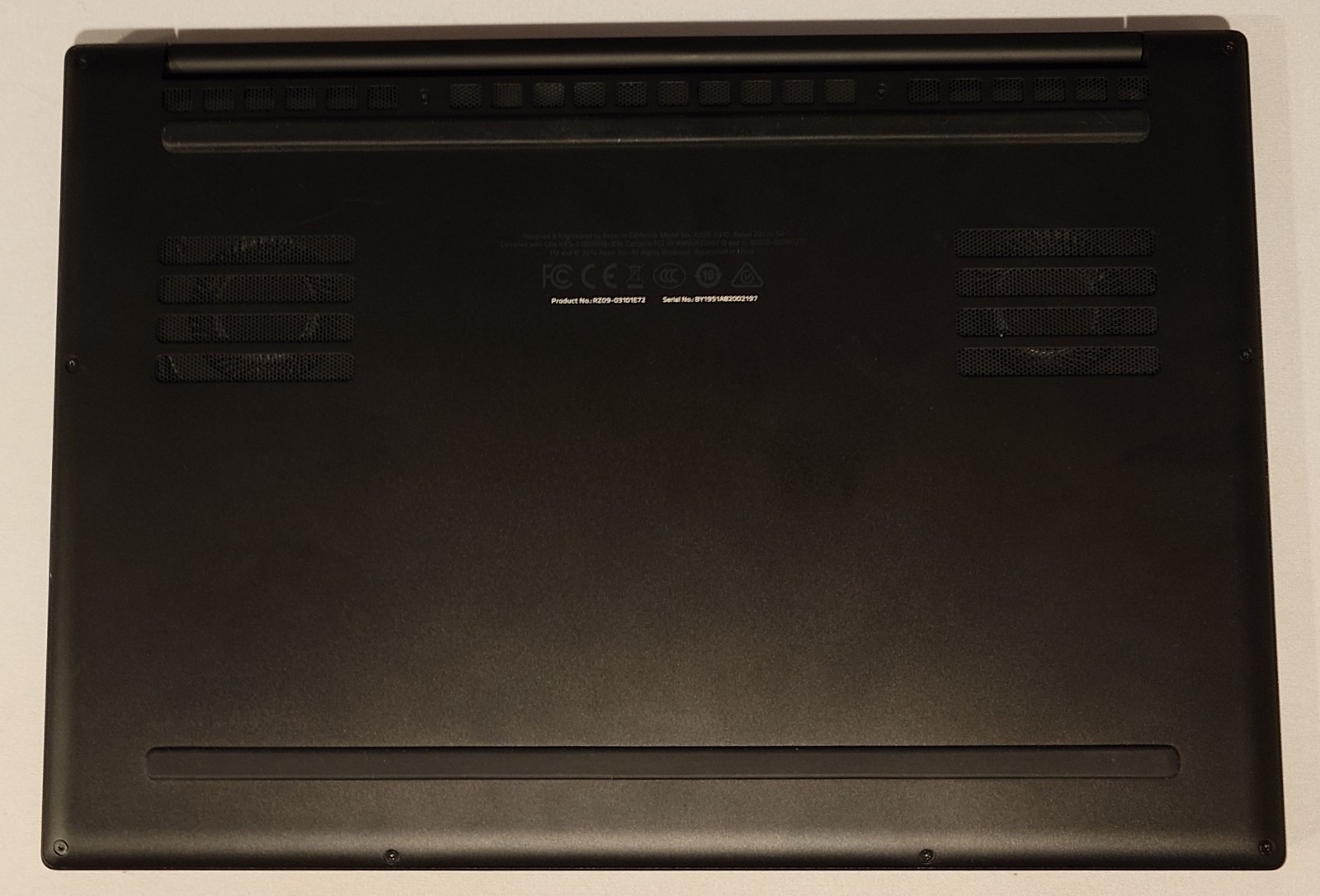 Razer Blade Stealth 13″ 2019 I7 1065G7 GTX1650 16GB 512GB | RZ09- 03101 |