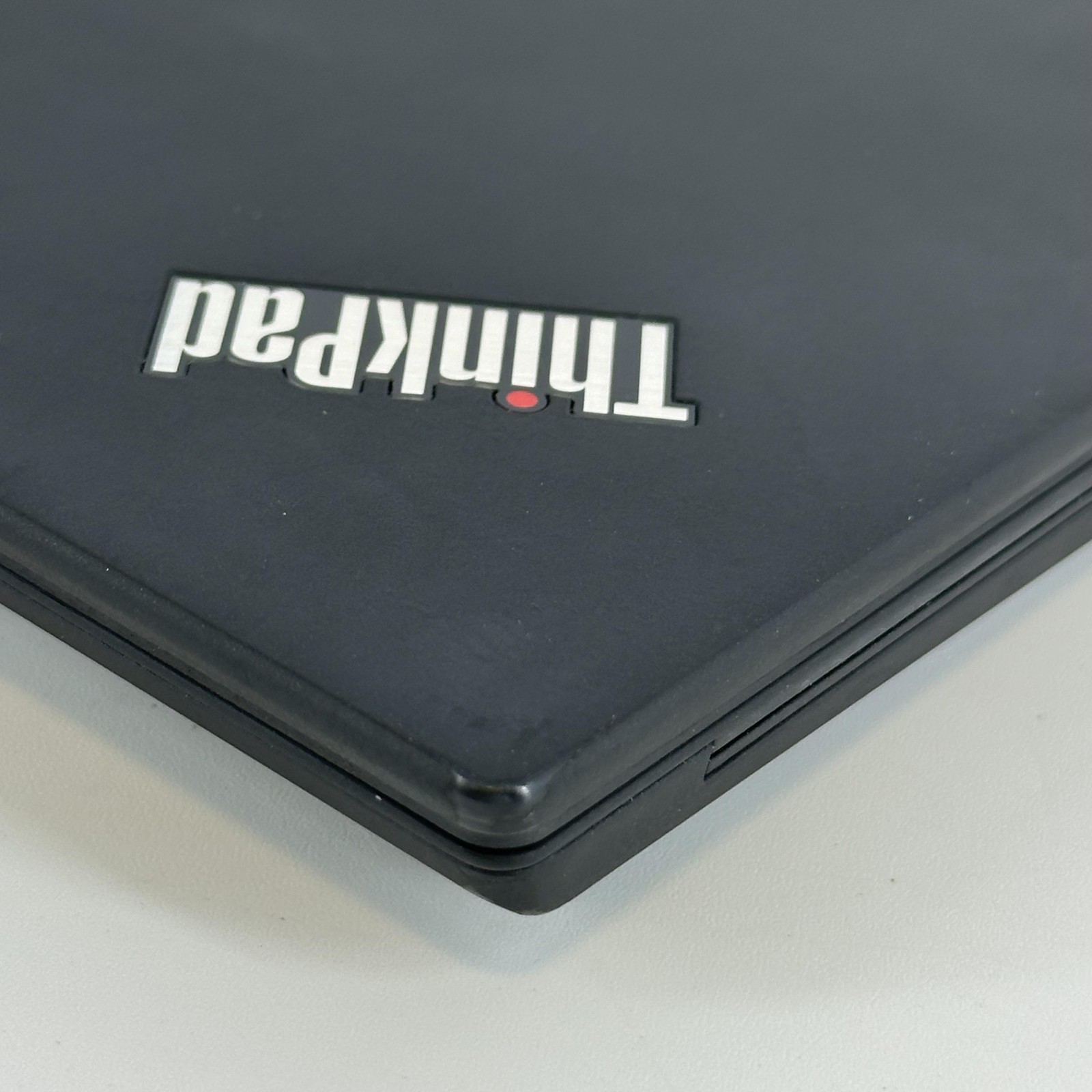 Lenovo ThinkPad T14 Gen 2 4K i7-1165G7 2.80GHz 16GB RAM 512GB SSD -GOOD