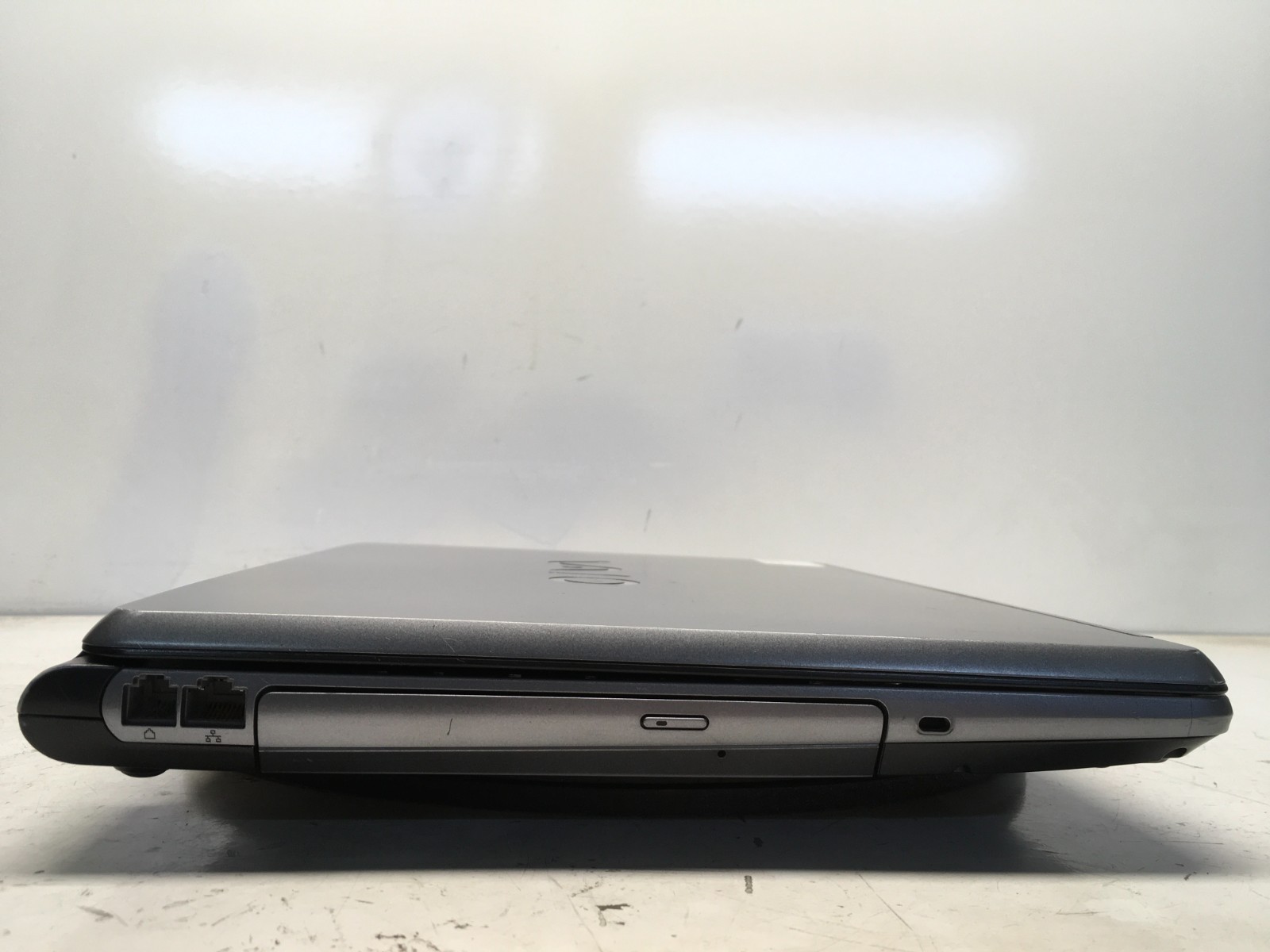 Sony Vaio VGN-FE880E Intel Core 2 Duo T5500 1.66GHz 2 GB NO HDD – MISSING KEY