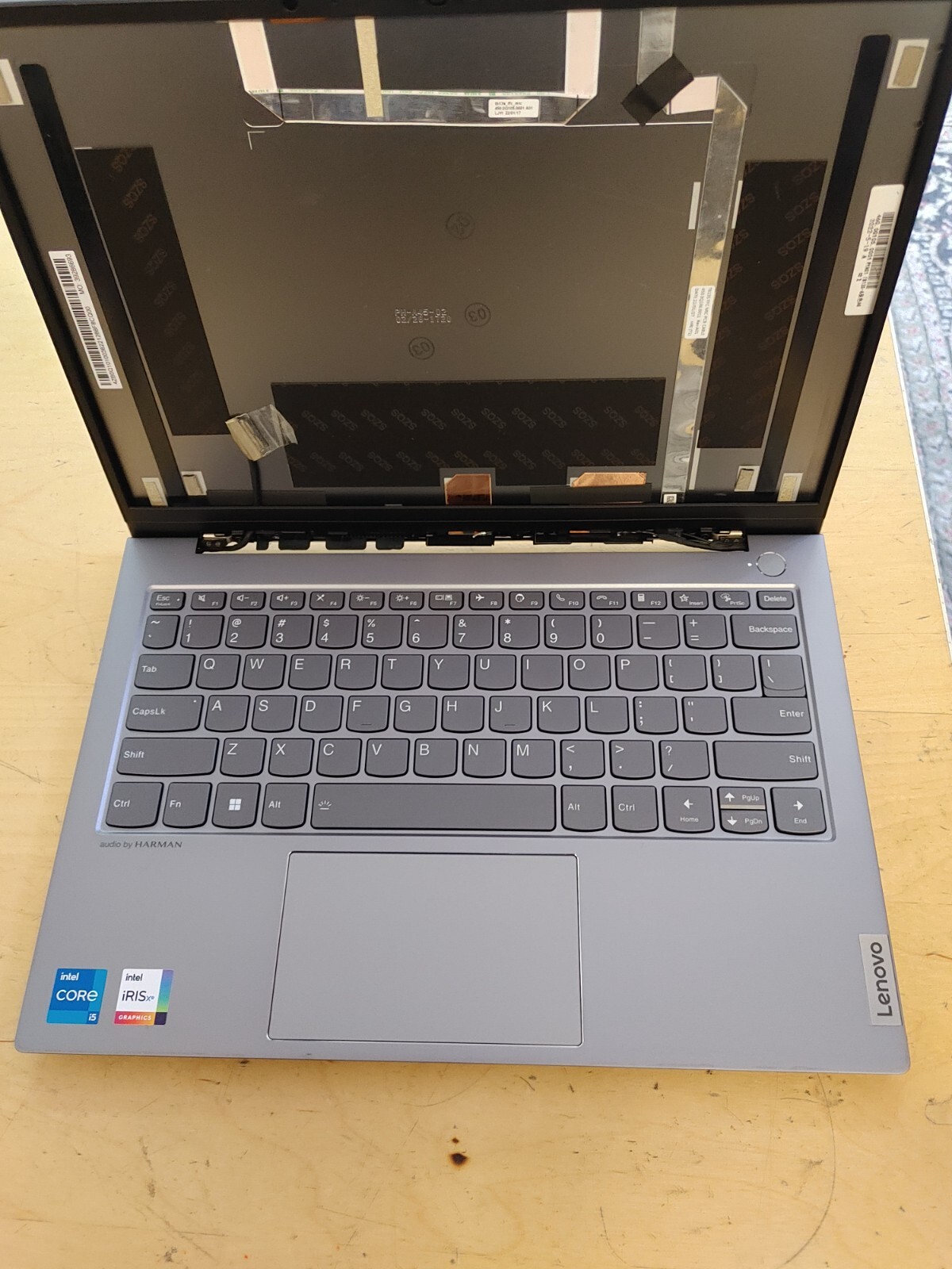Lenovo ThinkBook 13s G4 Core i5-1240P @ 2.11GHz, 8GB RAM, NO SSD ,FOR PARTS / Re