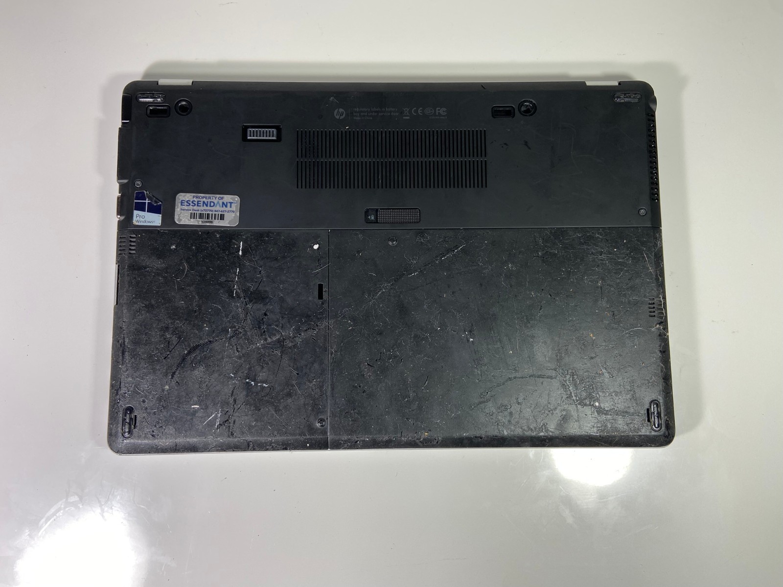 HP EliteBook Folio 9480m Laptop [Core i5-4310U 2 GHz 8 GB NO HDD/ SSD / OS] 14″