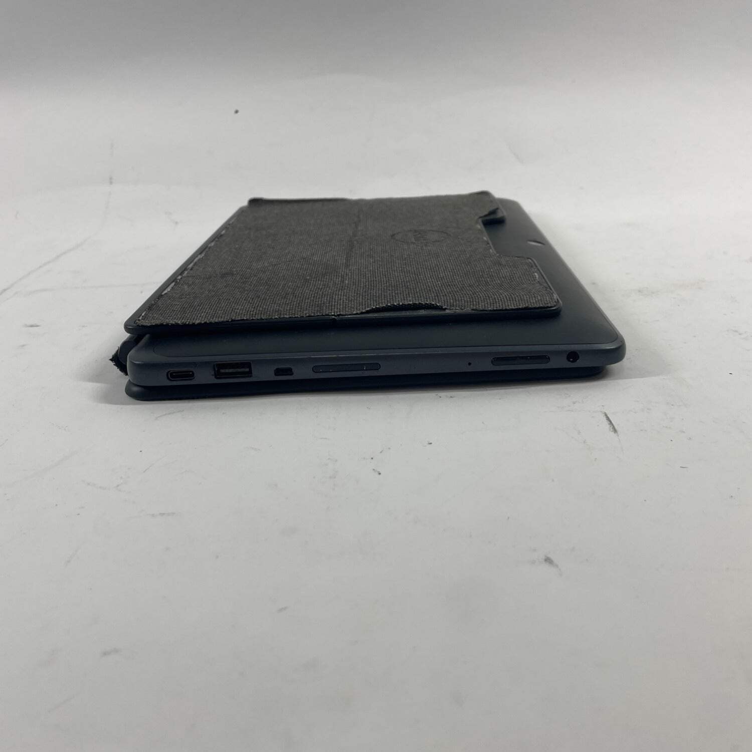 Dell Latitude 5175 11.6″ M3-6Y30 0.90 4GB RAM 128GB SSD