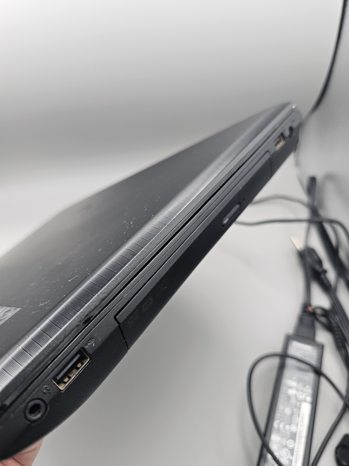 Lenovo IdeaPad N580 15.6″ Laptop Intel 2012 OEM Charger 75% Battery Health