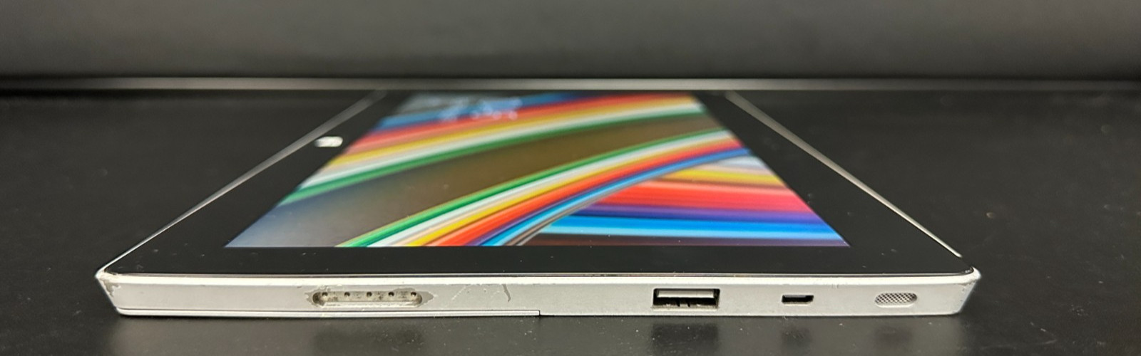 MICROSOFT SURFACE 1572 10.6″ NOTEBOOK NVIDIA TEGRA4 2GB RAM 32GB HDD WINDOWS 8