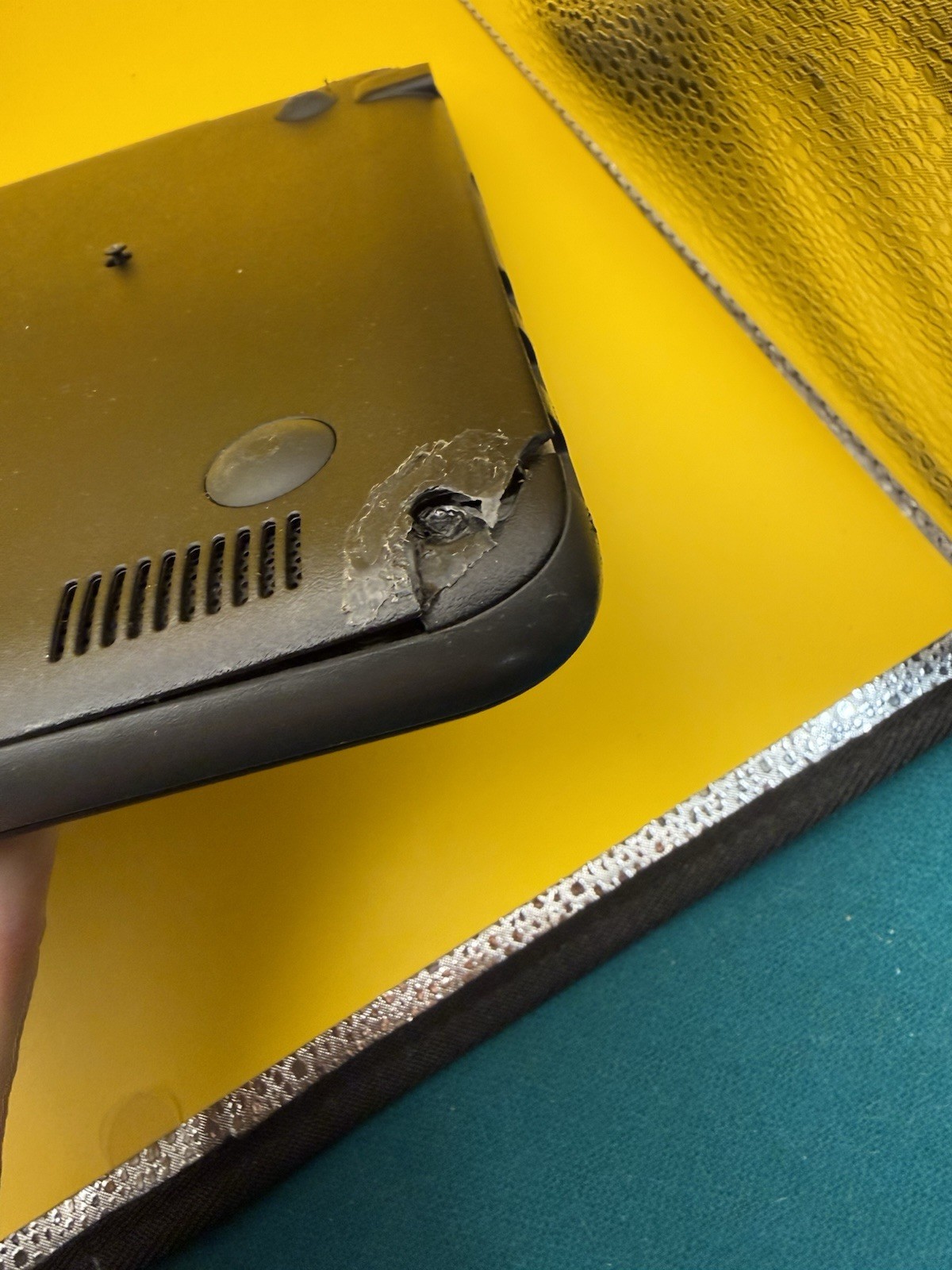 Dell Latitude 3180 For Parts – No Battery