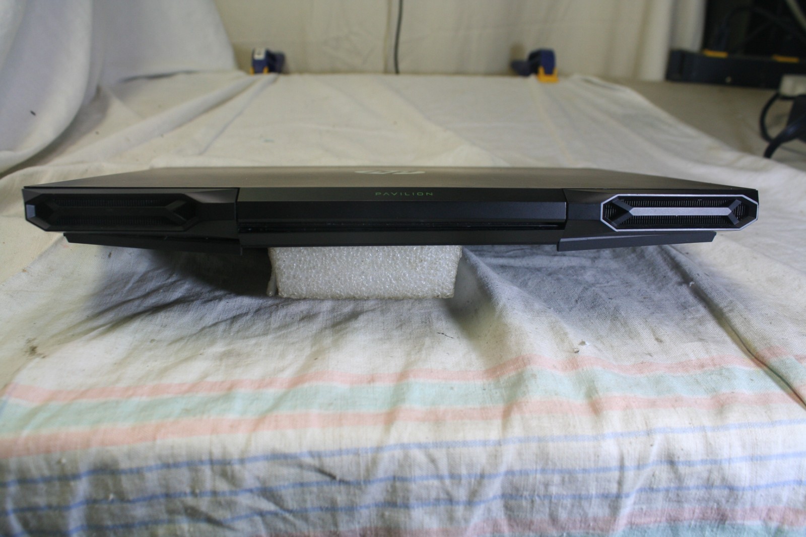 HP Pavilion 15-dk0xxx, Gaming i5-9300H 2.4GHz, 16GB, 1TB SSD, GeForce GTX 1050