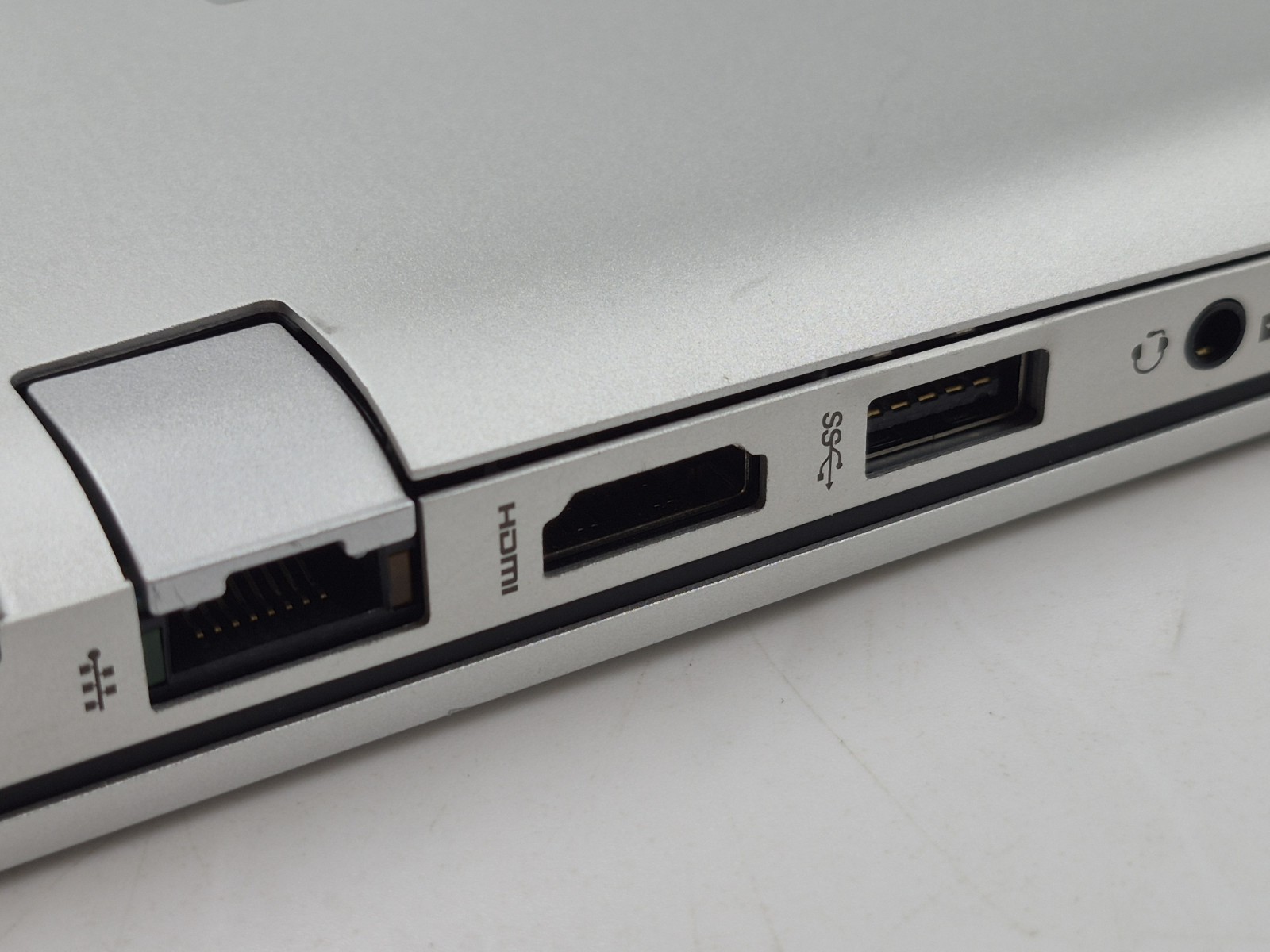 HP EliteBook 840 G5 i5-8250U 1.60GHz 8GB RAM 256GB SSD Win11 Pro NO BATTERY