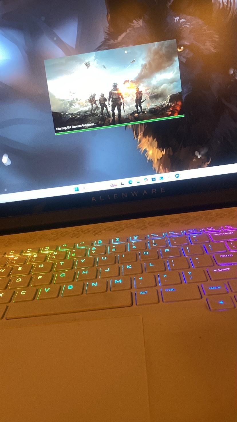 Alienware M17 R4 17.3 inch (256GB, Intel Core i7 10th Gen., 5.00 GHz, 16GB)…