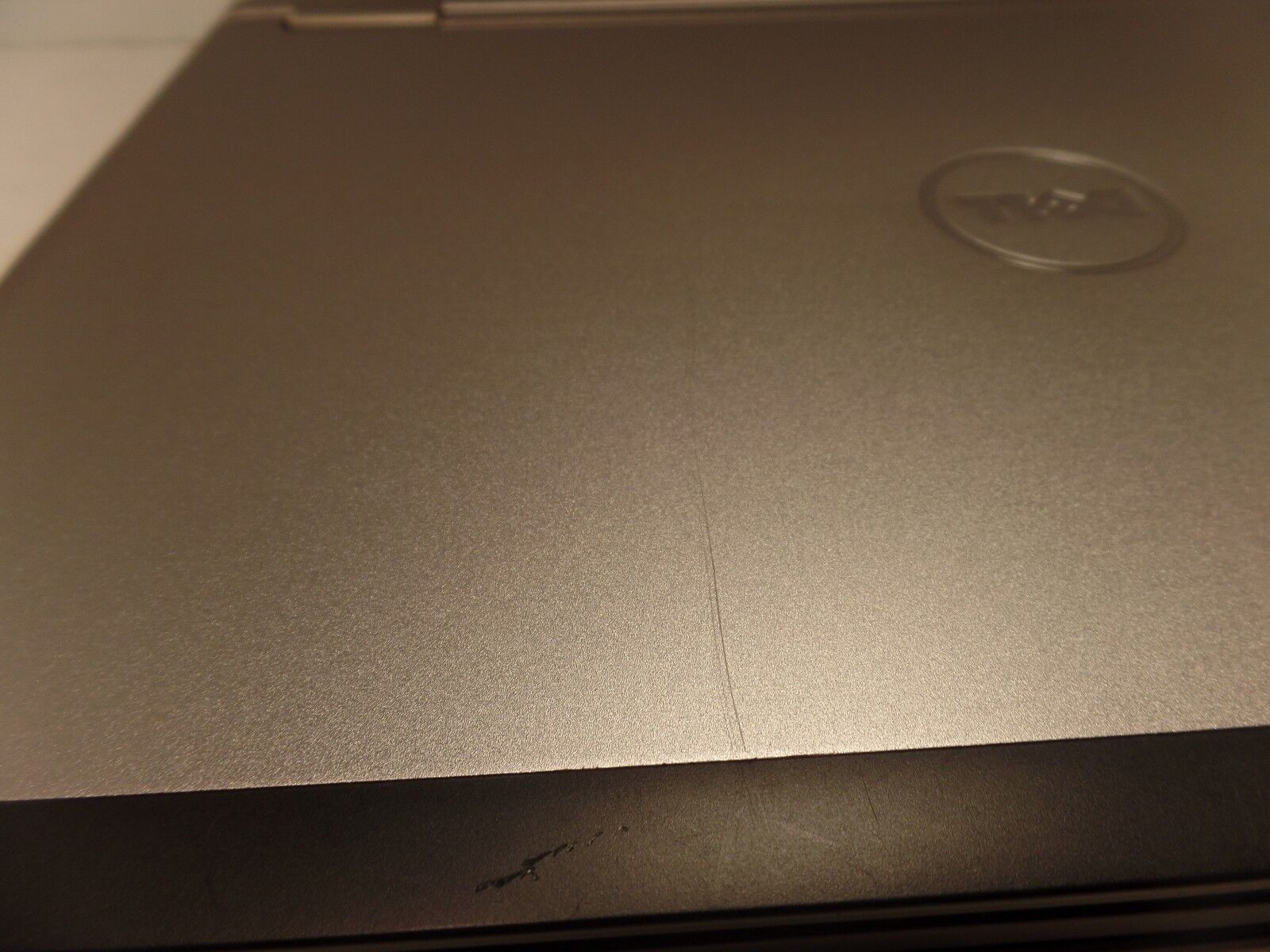 BRUSHED ALUMINUM DELL VOSTRO V13 1.30GHZ C2D U7300 4GB 120GB SSD WIN10PRO *READ*