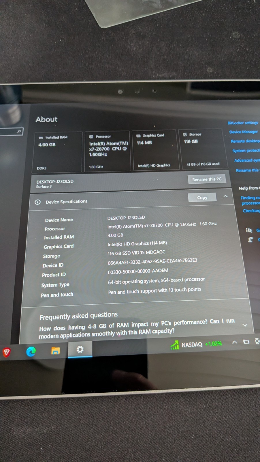 Surface 3 Tablet + Keyboard + Surface Dock + 2 chargers + 1 pen