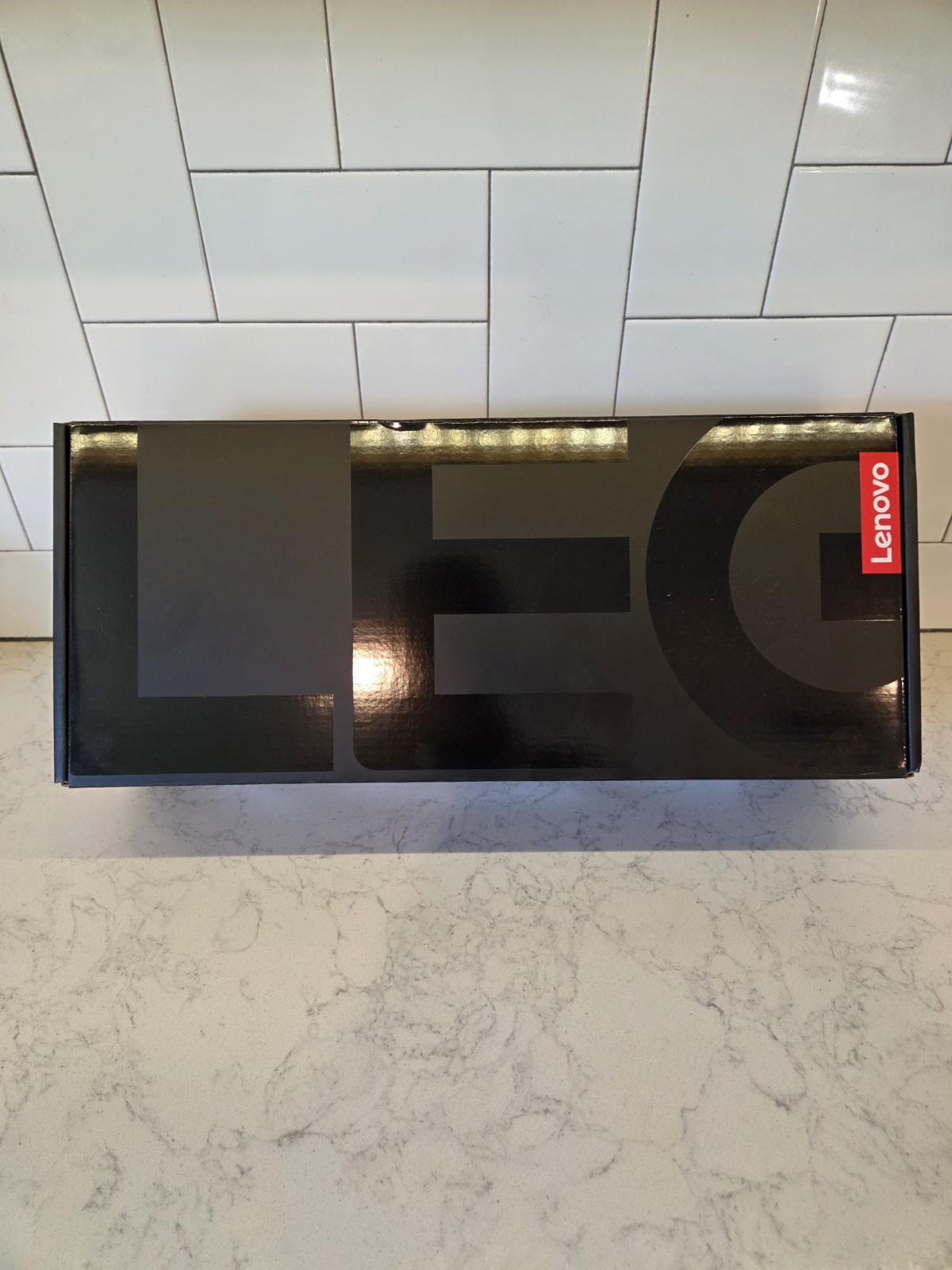 Lenovo Legion Go Z1 Extreme 512GB w Dock And Grip Connector CLEAN