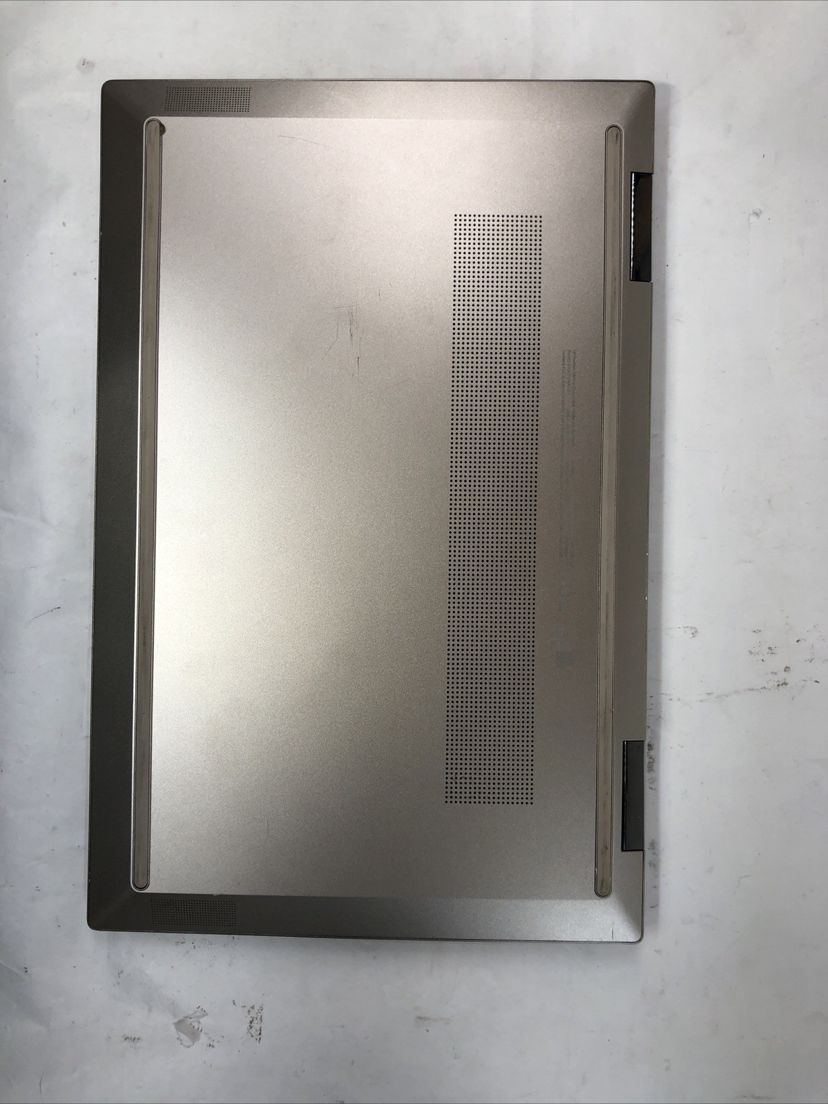 HP Pavilion x360, Intel Core i5-1135G7 @2.40Ghz, 8GB RAM, NO SSD/OS, Touch, READ