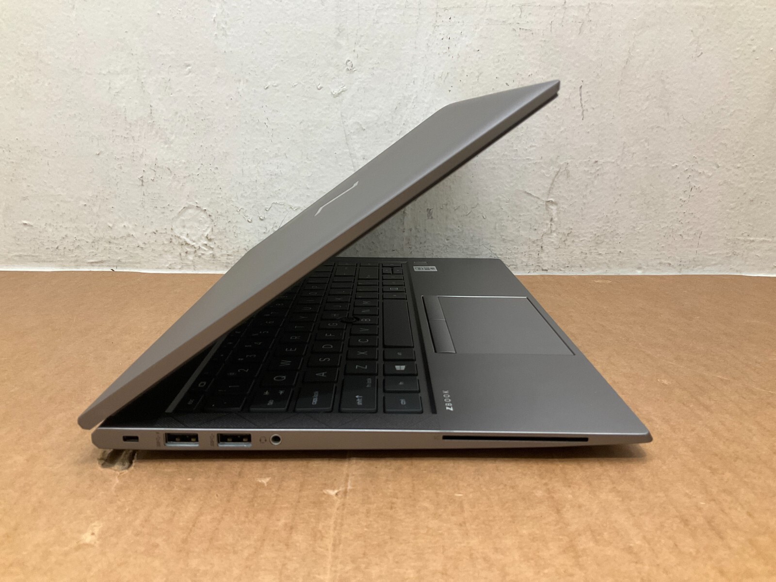 HP ZFirefly 14 G7 i7-10610U 16GB 256GB BT5 WiFi6 14F W10P64 2U1D6UP#ABA ✅❤️✅❤️