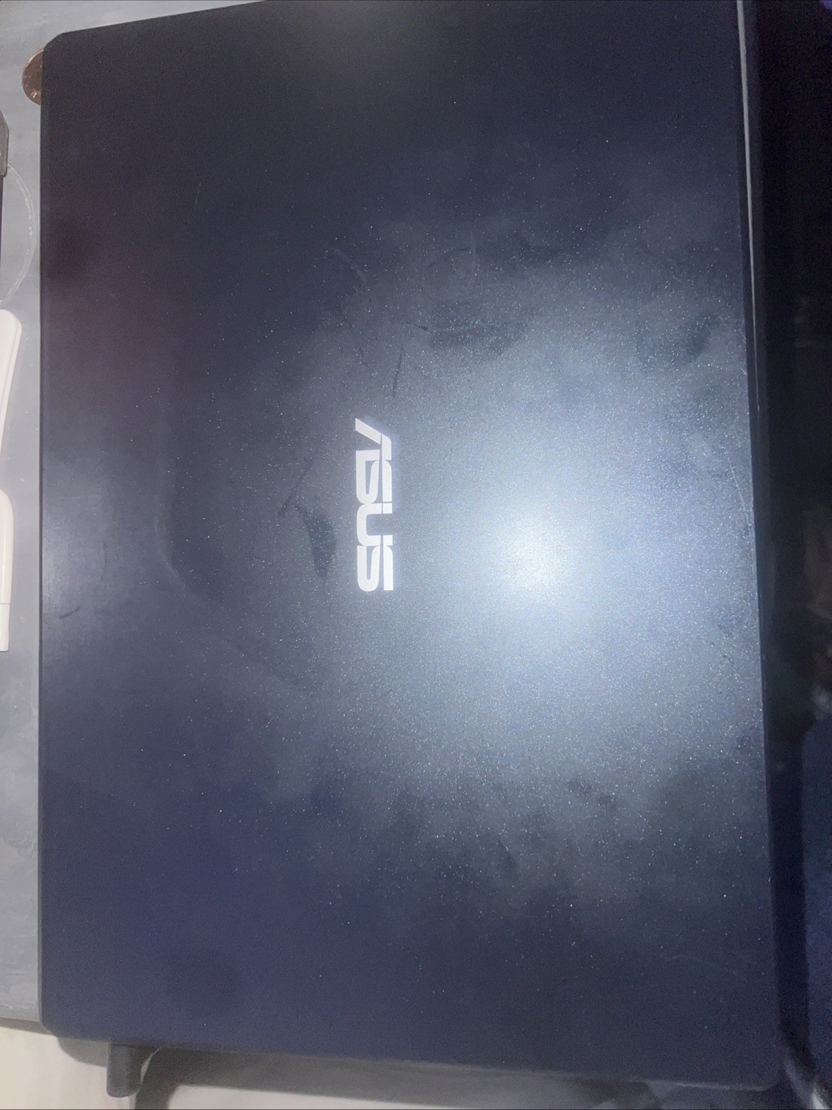 Asus E210MA 11.6 Inch Laptop Intel Celeron N4020 Laptop 4GB RAM 64GB EMMC