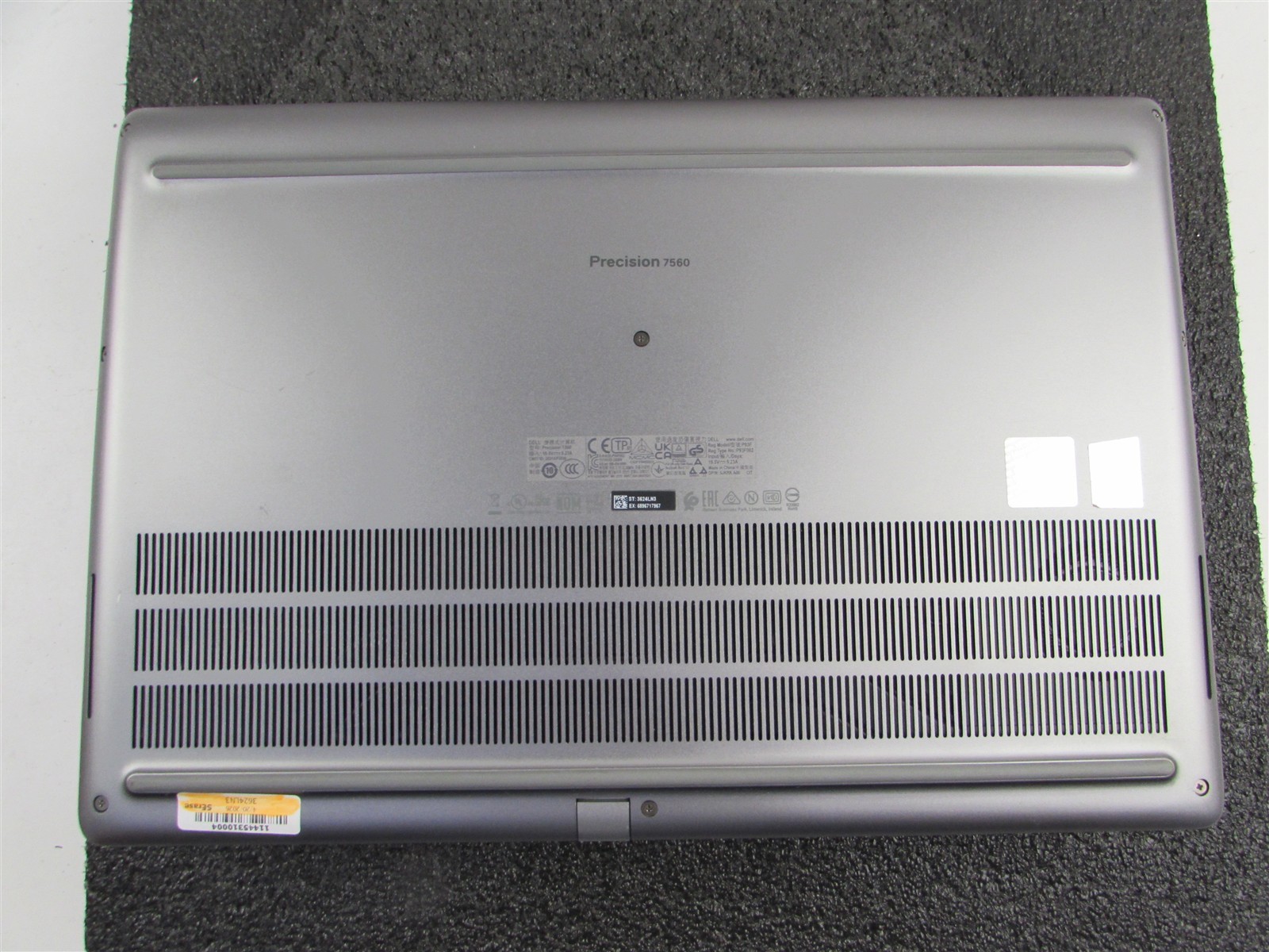 DELL PRECISION 7560 1920X1080 FHD I7-11850H 1TB 32GB RAM RTX A3000 WIN 11 NO BAT