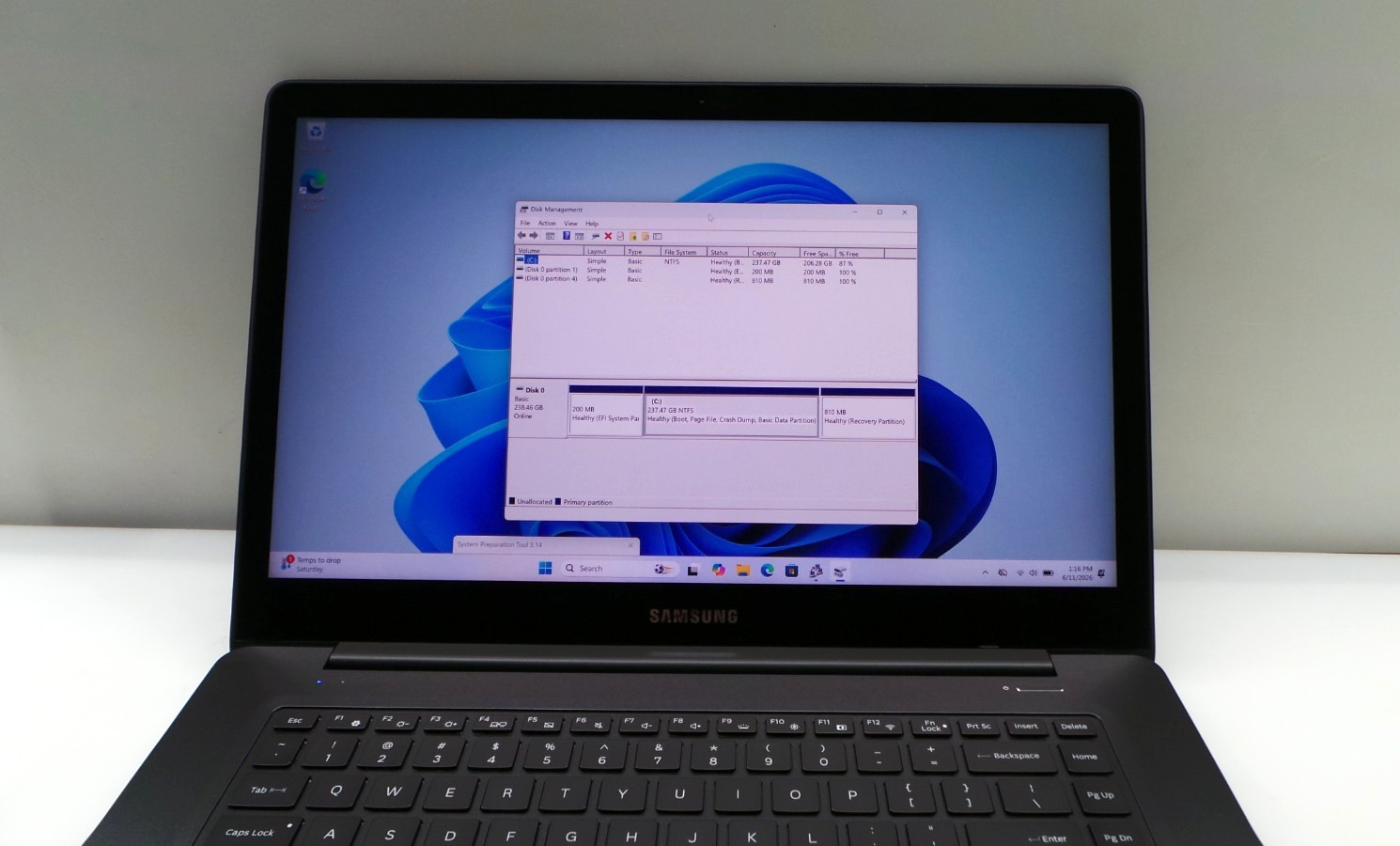 Samsung Notebook NP940Z5L | 15.6″ | i7-6700HQ | 8GB 256GB SSD | Touchscreen