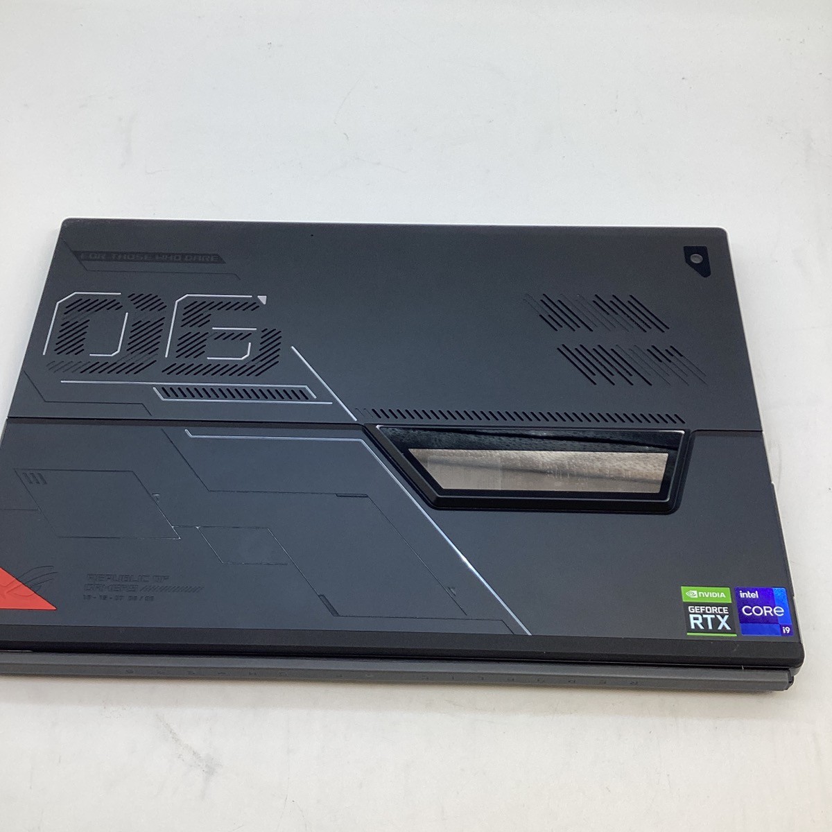 Asus ROG Flow Z13 2-in-1 Gaming Laptop Intel i9 12th Gen, RTX 3050TI (GO1069154)