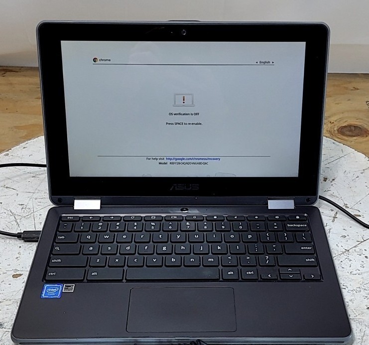 ASUS c213s Chromebook Intel Celeron N3350 32GB 4GB SEE NOTES