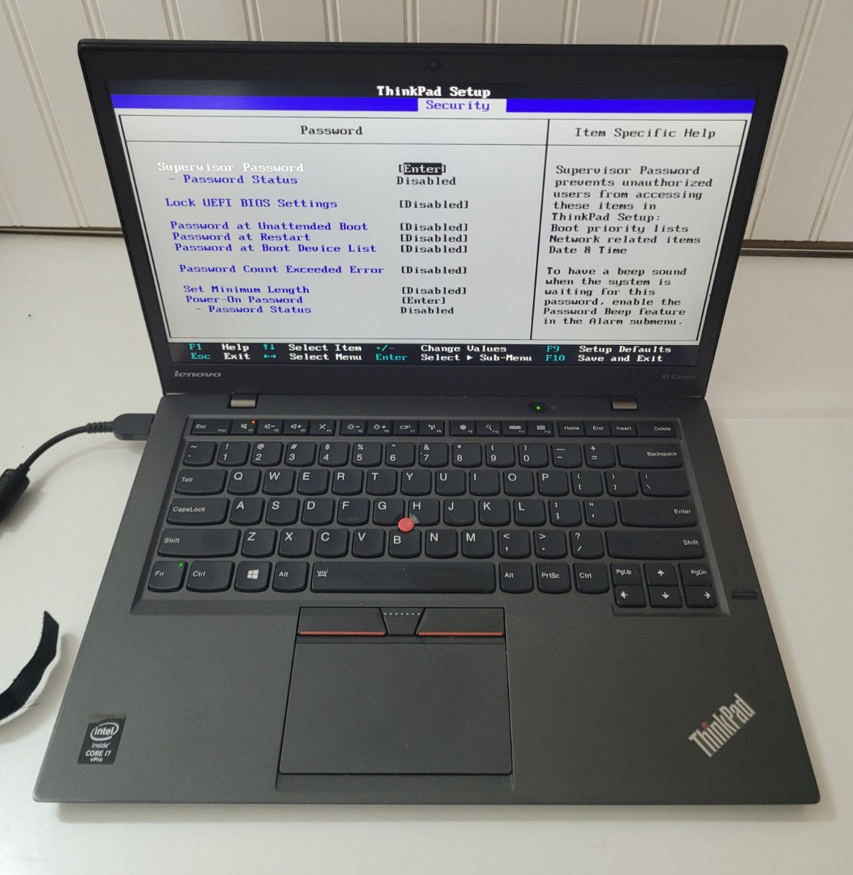 Lenovo ThinkPad X1 Carbon Intel Core i7-5600U 2.6Ghz 8GB Ram No SSD 14″ Laptop
