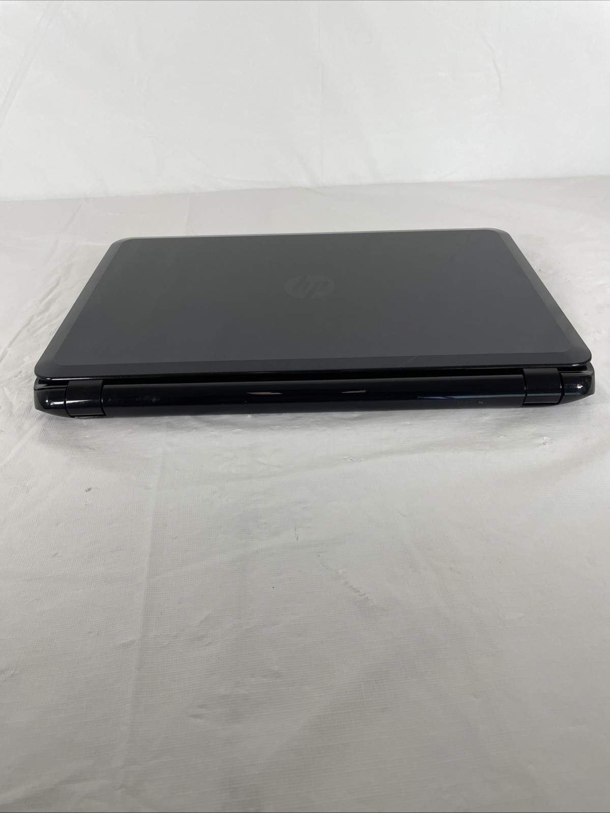 HP 15 Notebook PC Pentium N3530 @ 2.16GHz 4 GB NO HDD NO OS – READ