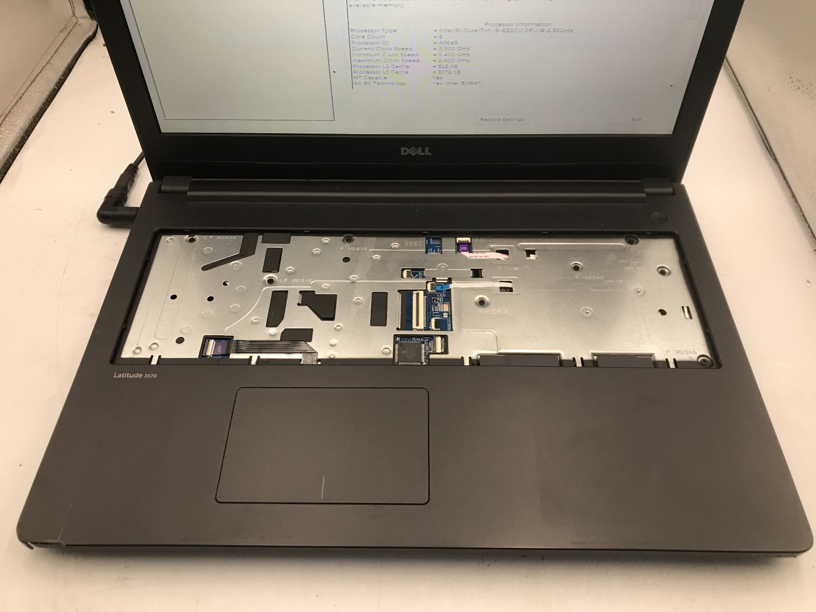 DELL LATITUDE 3570 – BOOTS TO BIOS – INTEL I5 6200U – NO RAM – READ DESCRIP – BB