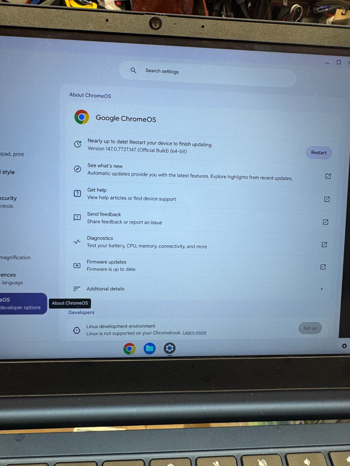 Lenovo IP Slim 3 Chrome 14M868 Chromebook – 14″ FHD Touchscreen