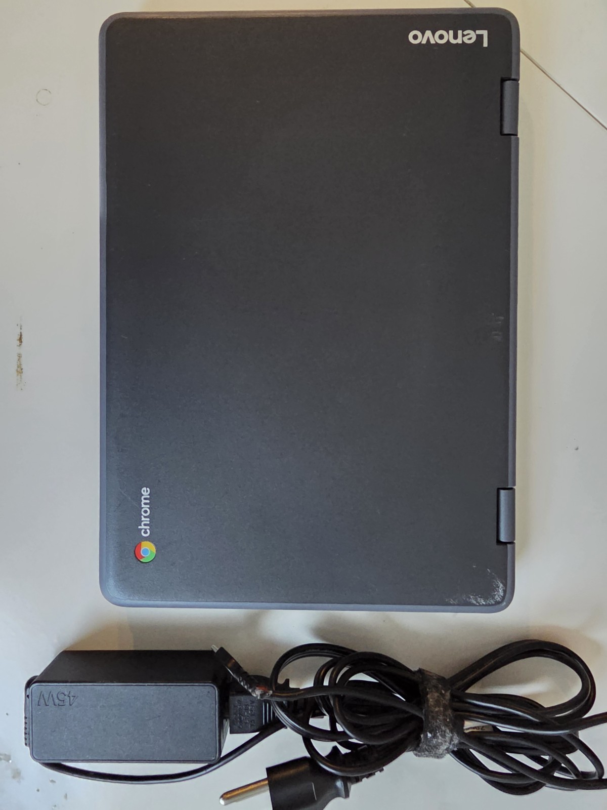 Lenovo Flex 11 11.6″ 32GB 4GB 2-in-1 Convertible Touchscreen Laptop Mineral Gray