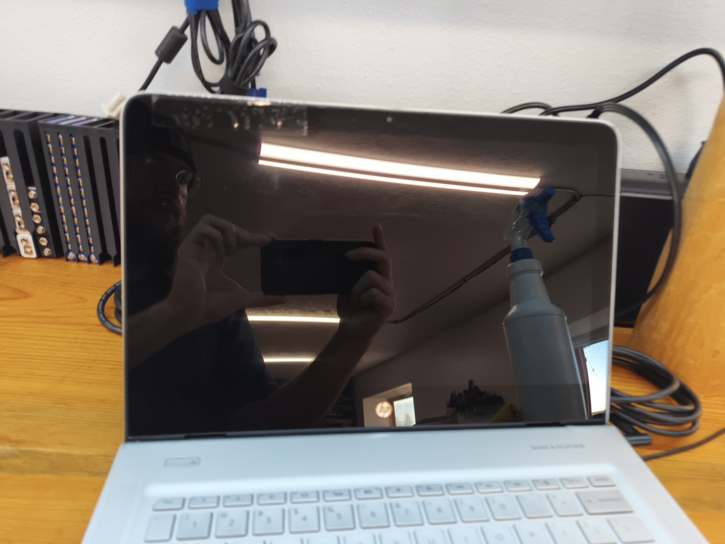 HP Envy 13-d040nr Laptop for Parts. Not working. No Drive.
