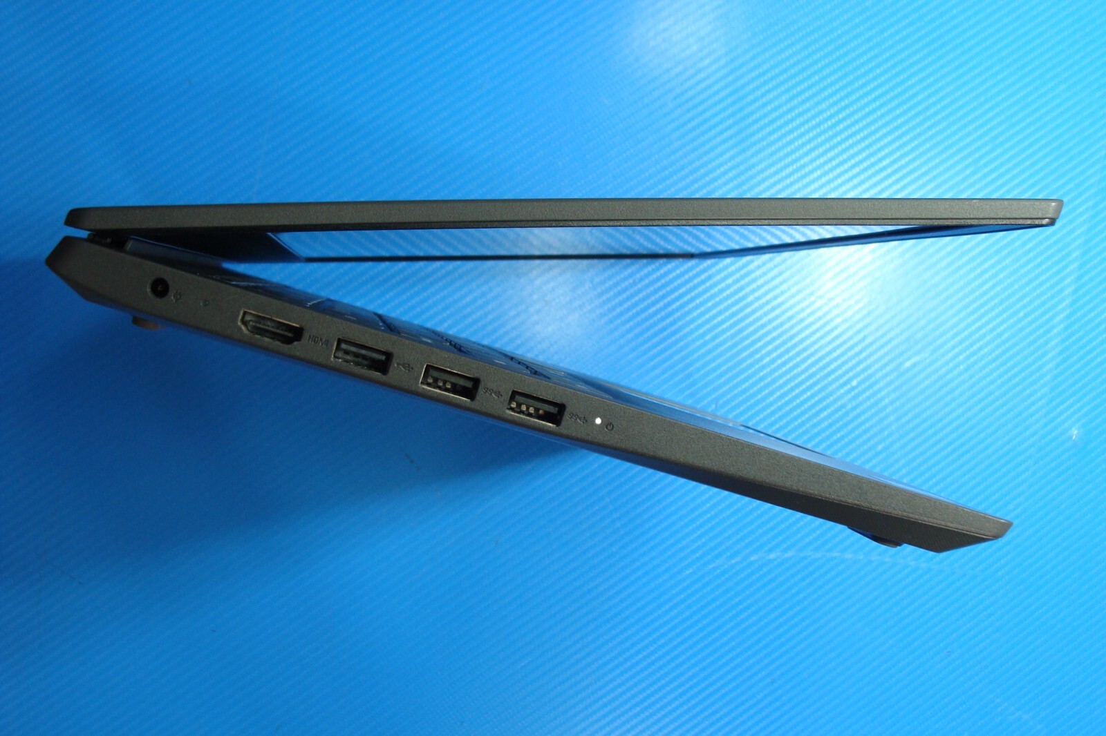 Lenovo V14-IIL FHD Intel Core i5-1035G1 1GHz 8GB 256GB SSD+ Original Charger