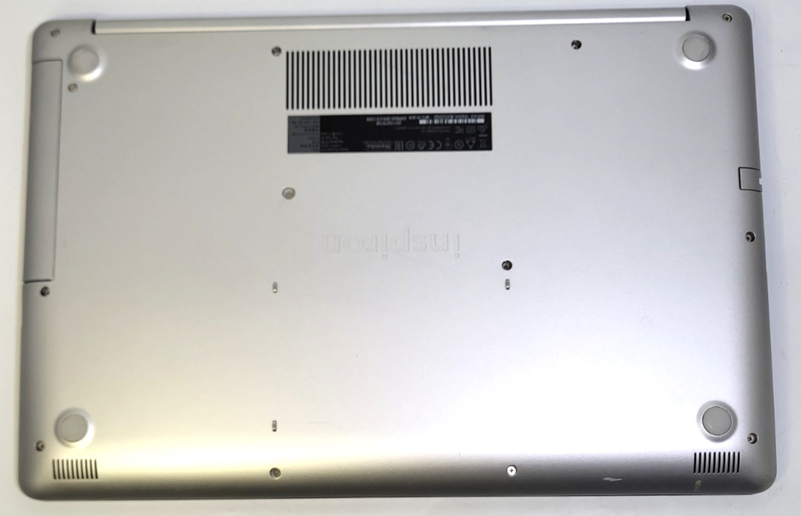 Dell Inspiron 5770 Core i3-8130U 8GB Ram 240GB SDD 17″ LCD Windows 11