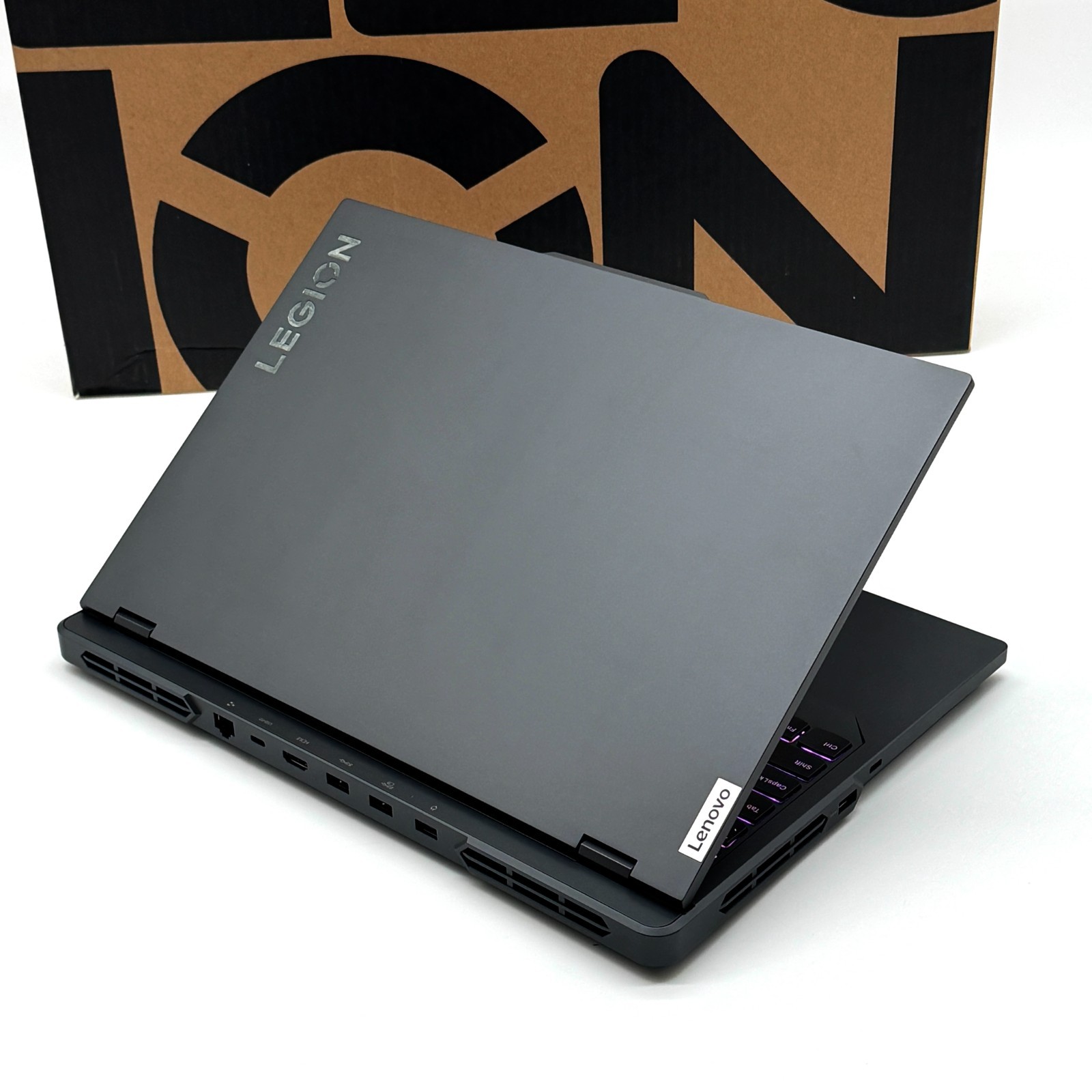 Lenovo Legion Pro 16″ CORE i9-13900HX RTX 4070 8GB 32GB RAM 1TB 240Hz – GAMING
