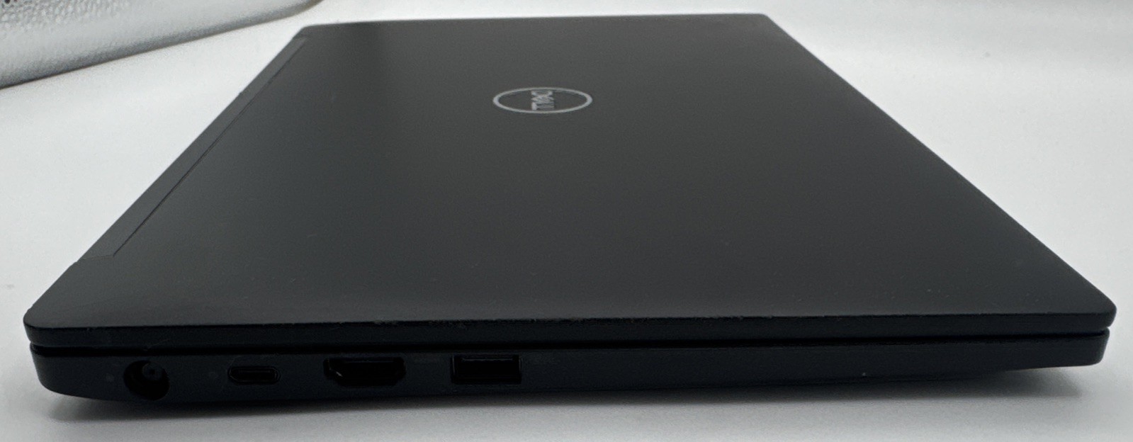 *AS-IS* Dell Latitude 7390 i5-8350U 1.70GHz 16GB 256GB SSD – NO POWER