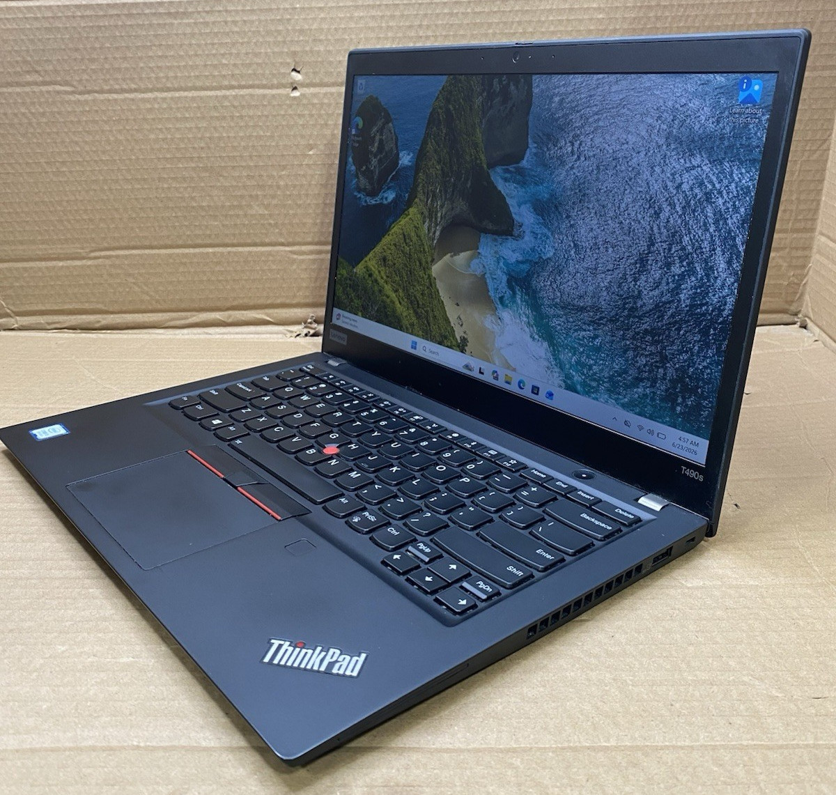 Lenovo Thinkpad T490s 14” Core i5-8265U @ 1.60GHz 256GB SSD 8GB RAM Windows 11