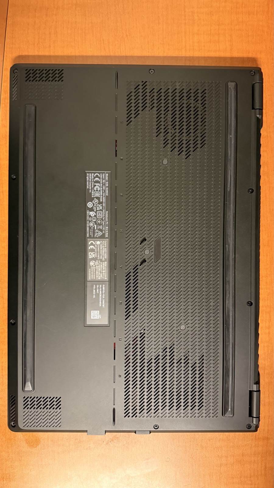 ASUS ROG Zephyrus 16″ (1TB, Intel Core i9 11th Gen., 4.90 GHz, 16GB) Gaming…