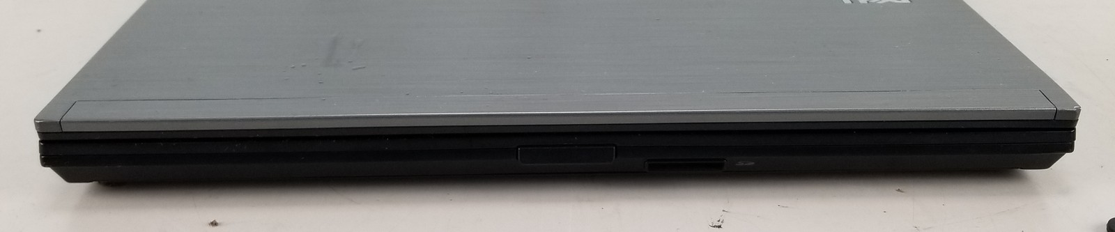 Dell Latitude E6410 Intel Core i5-M560 @ 2.67GHz 4GB 500GB HDD Intel GMA WIN 10