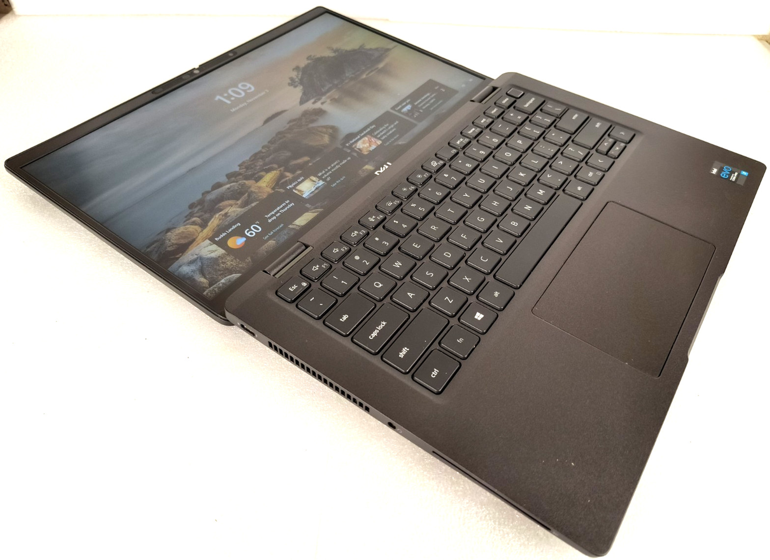 Dell Latitude 7420 14″ FHD 400-nit – i7-1185G7, 16GB, 512GB NVMe, Win 11 Pro