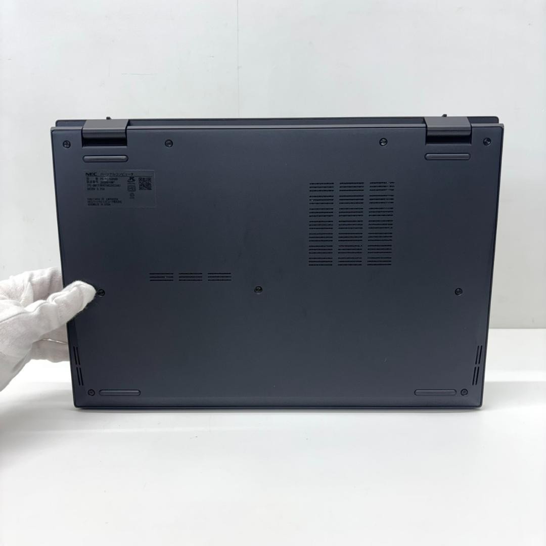 NEC Lavie NEXTREME Carbon i7-1355U Iris Xe SSD 512GB 16GB 14″ WUXGA Win 11 Home