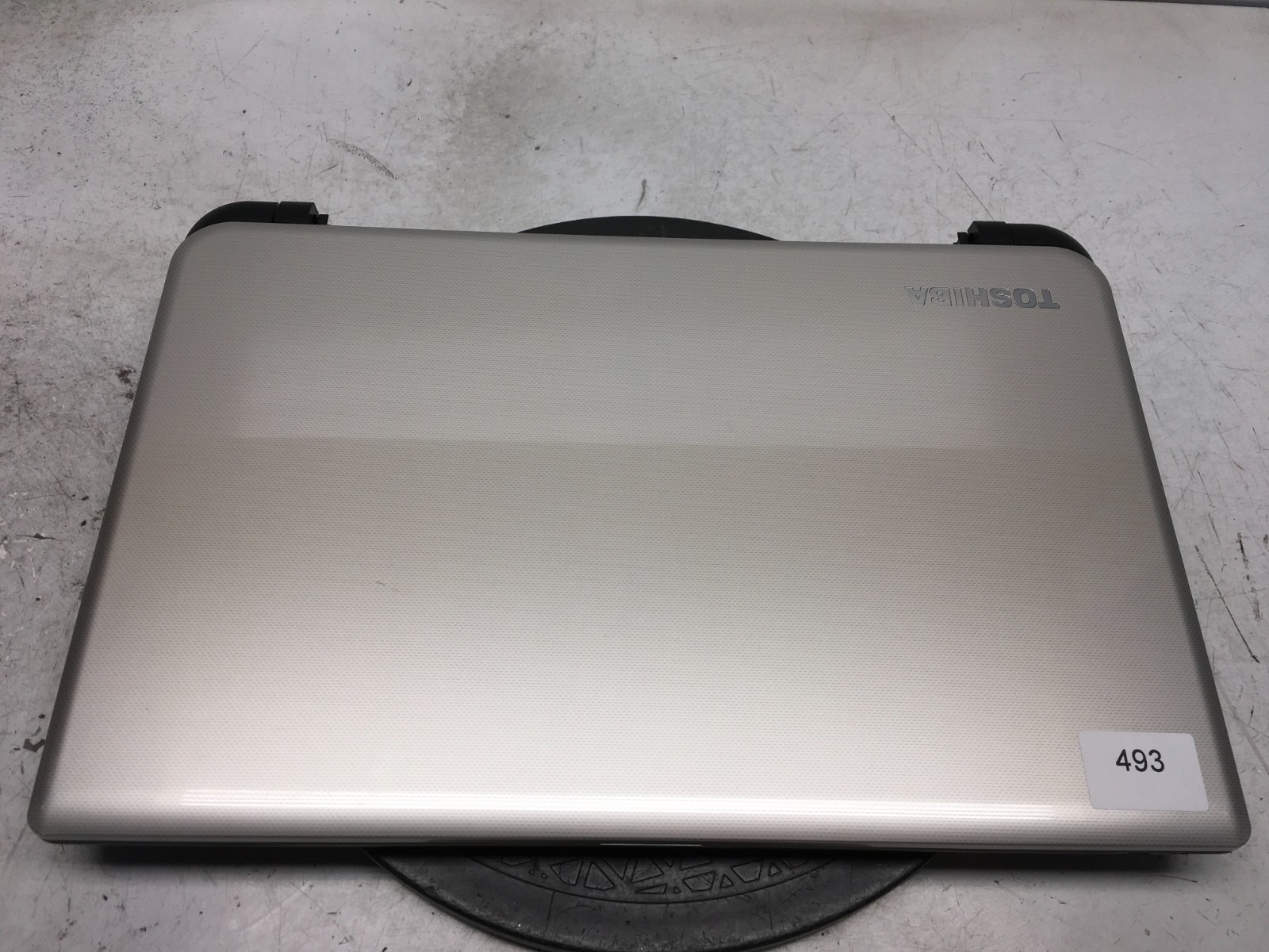 Toshiba Satellite L55-B5357 Intel i7-4510U 2GHz 8 GB NO HDD