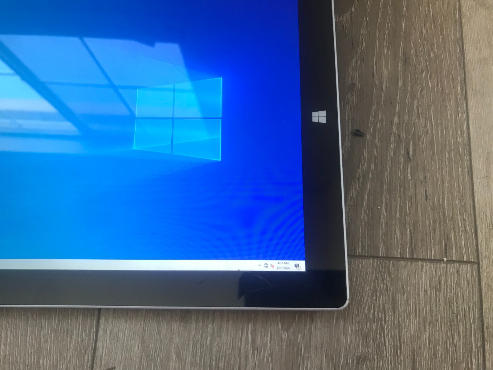 Microsoft Surface 3 1645 Tablet Atom x7 Z8700 1.6GHz 4GB RAM 128GB SSD As Is