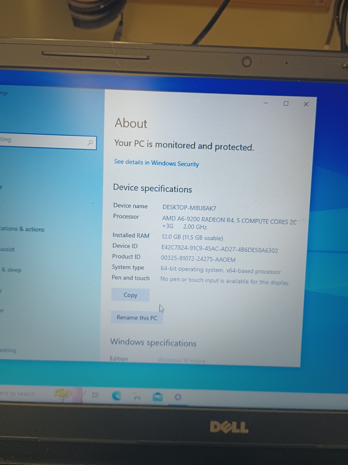 Dell Inspiron 15-3565 AMD A6-9200 R4 5 Cores (2C+3G) @ 2.0 GHz (No HDD No Ram)