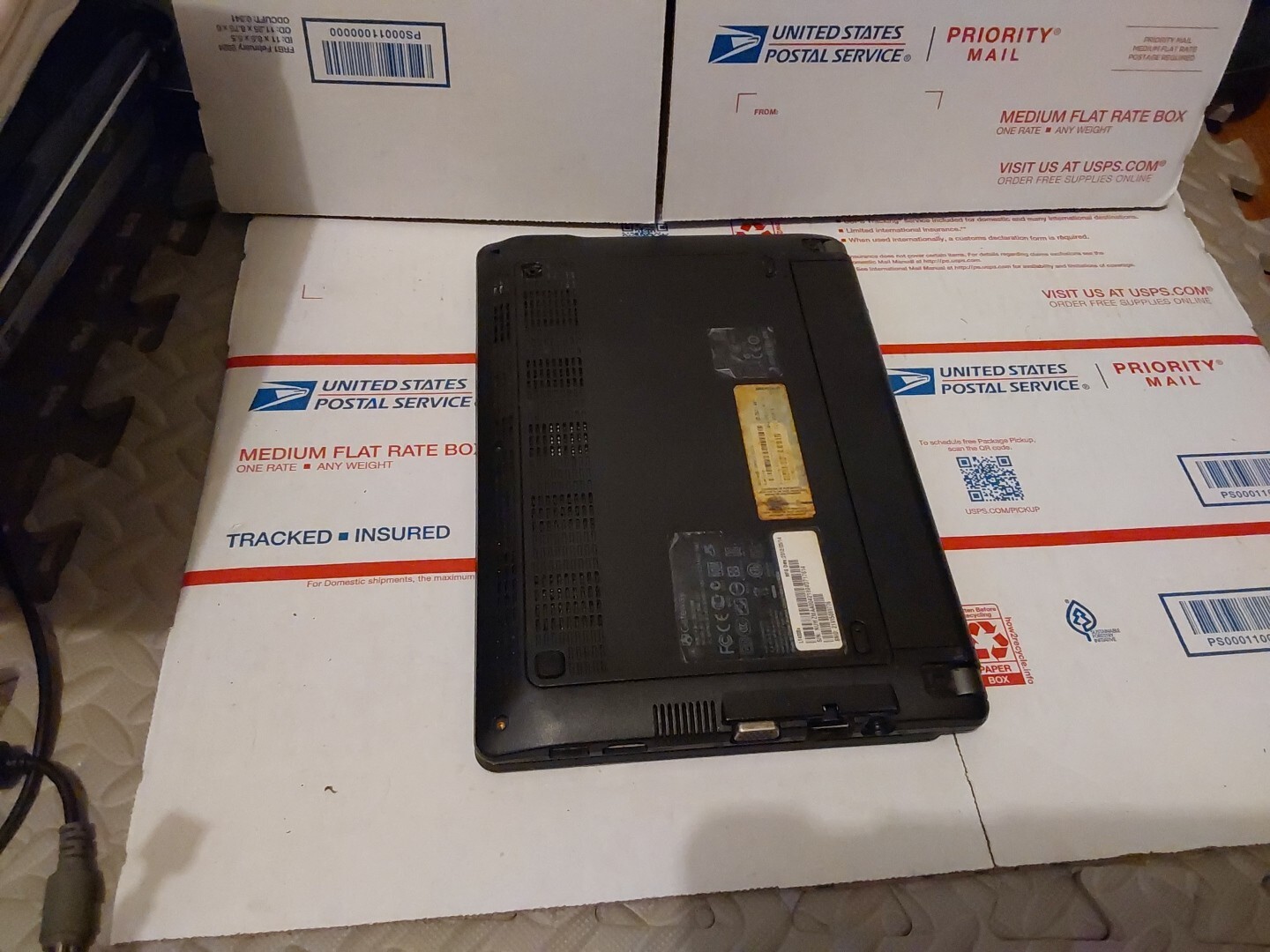 GATEWAY ZE7 LT4004u SLIM LAPTOP COMPUTER 250g HD