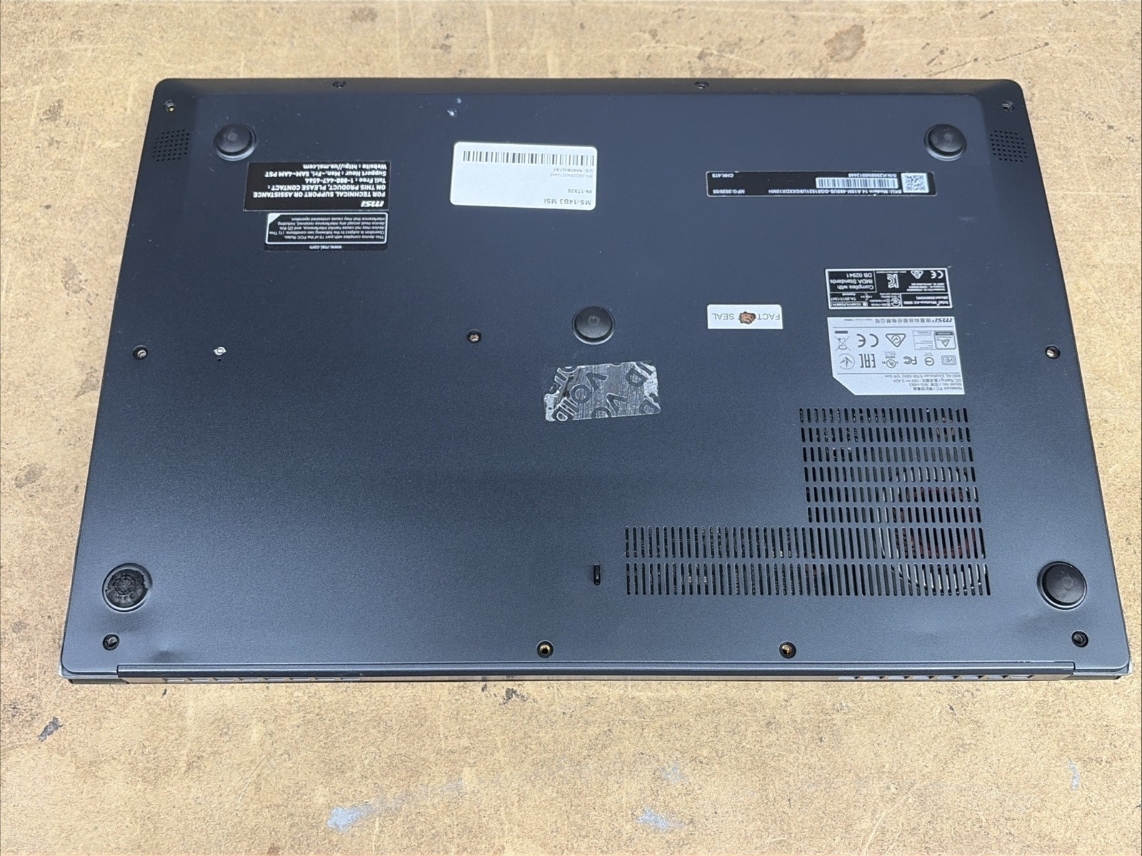MSI Modern 14 MS-14B3 i5-10210U 1.6GHz 8GB RAM No SSD/OS